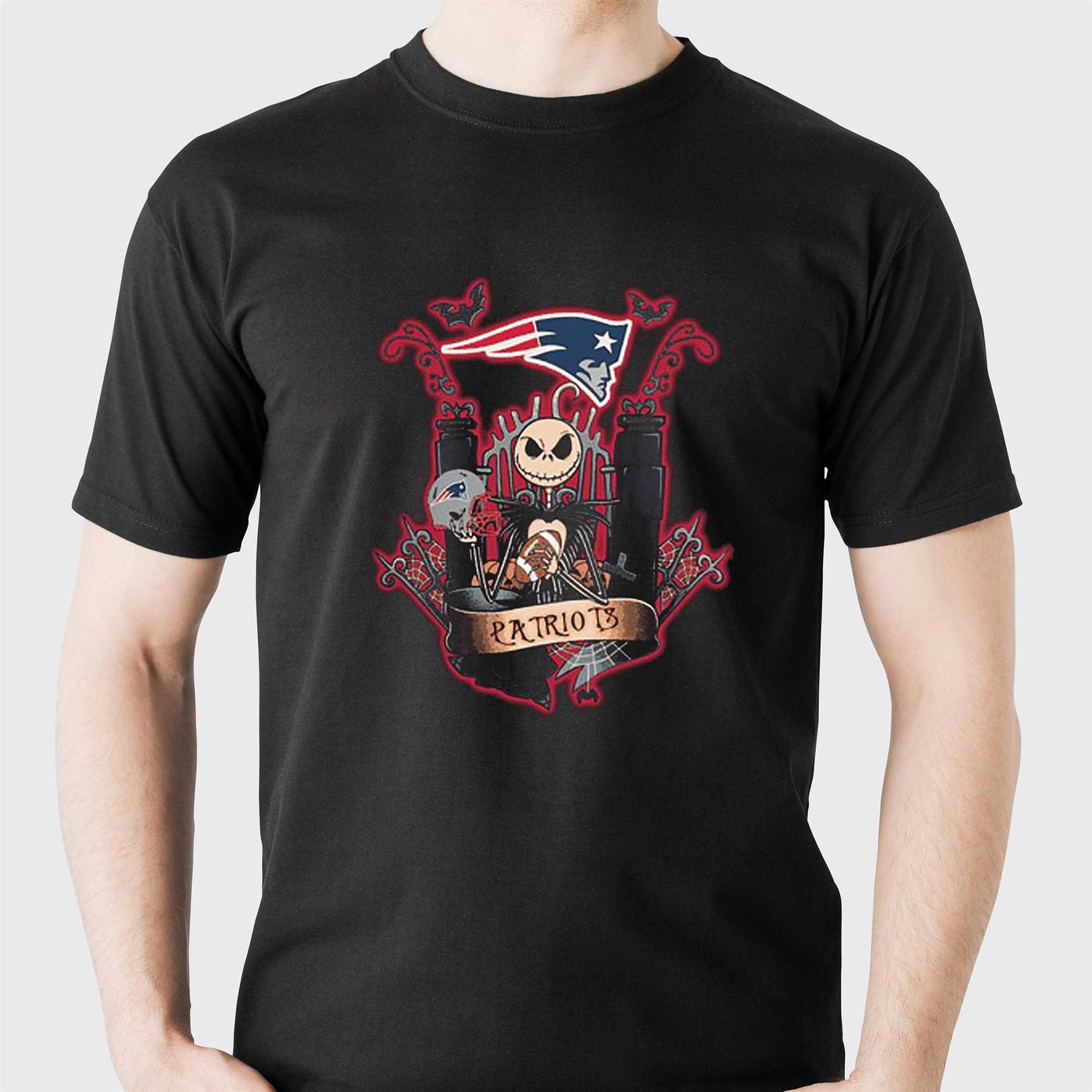 Christmas Snoopy Tampa Bay Buccaneers Shirt - Shibtee Clothing