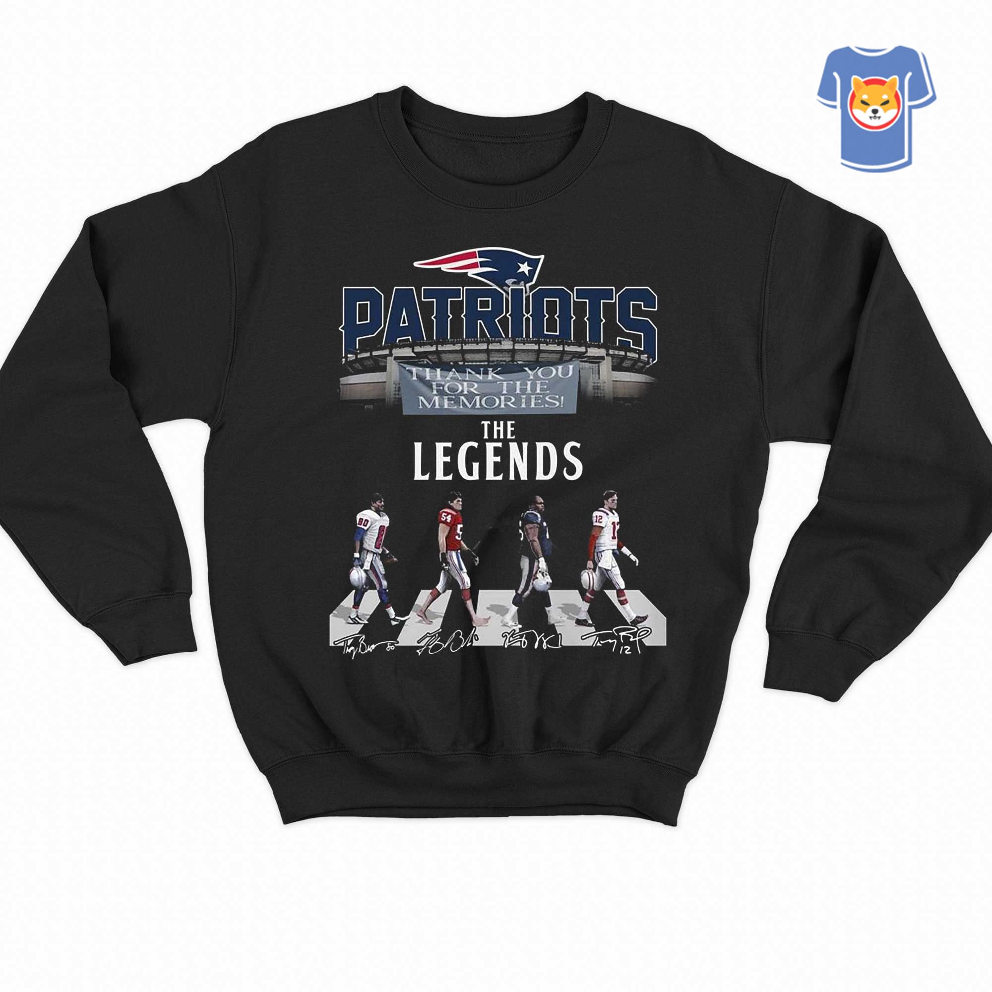 TRENDING New England Patriots Legends Unisex T-Shirt