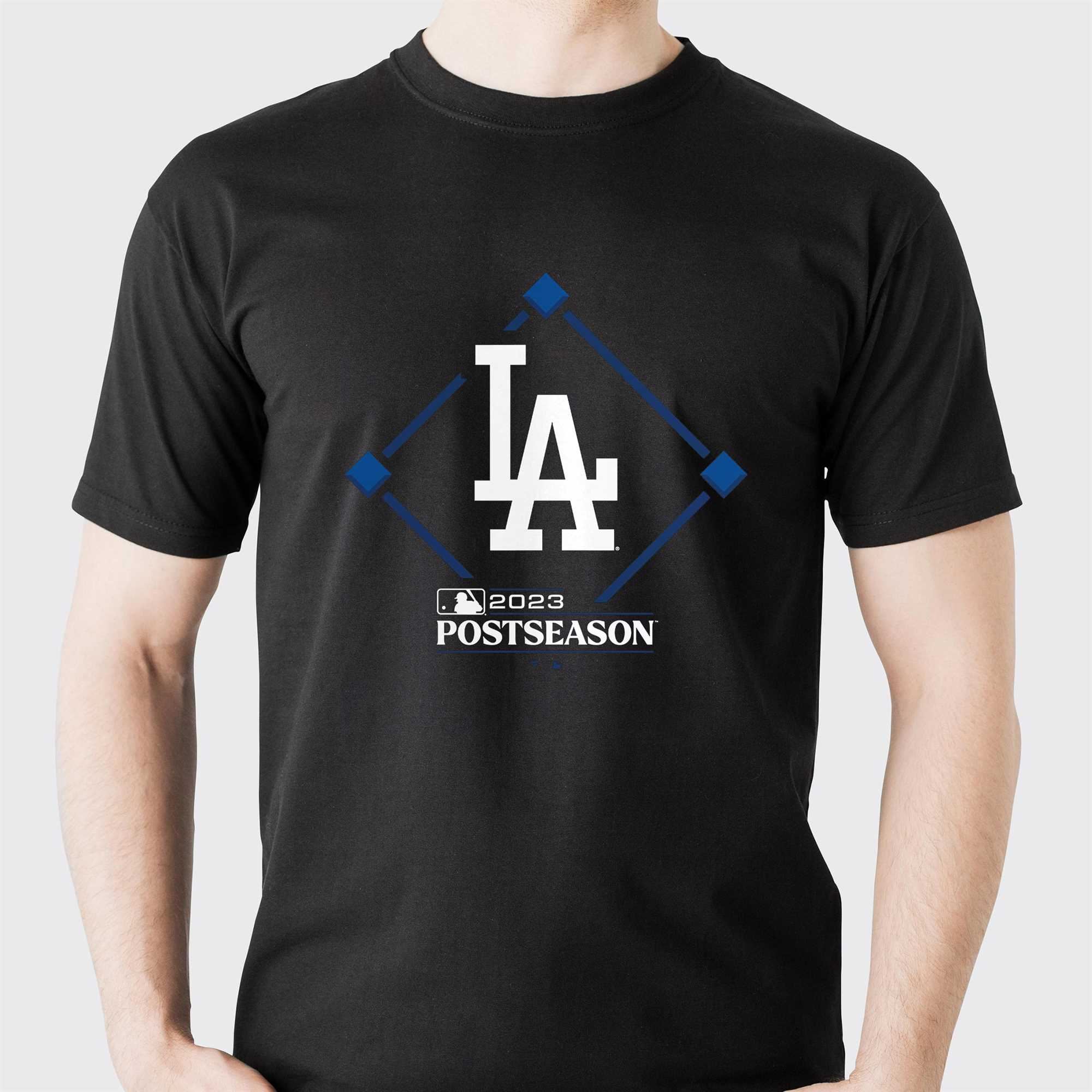 Fanatics Los Angeles Dodgers Women's Official Logo T-Shirt 21 / 2XL