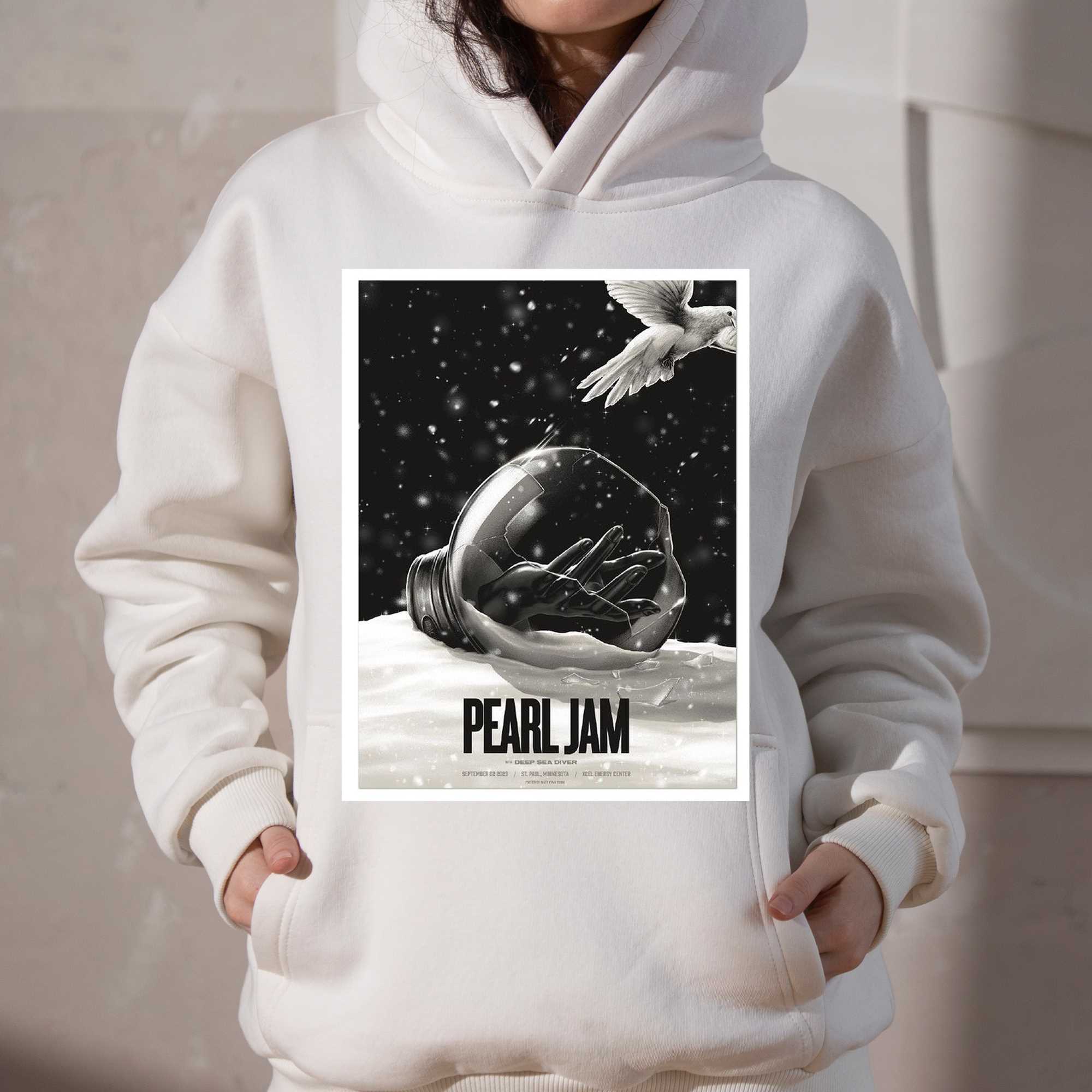 Pearl Jam September 2 2023 Concert Poster Shirt - Shibtee Clothing