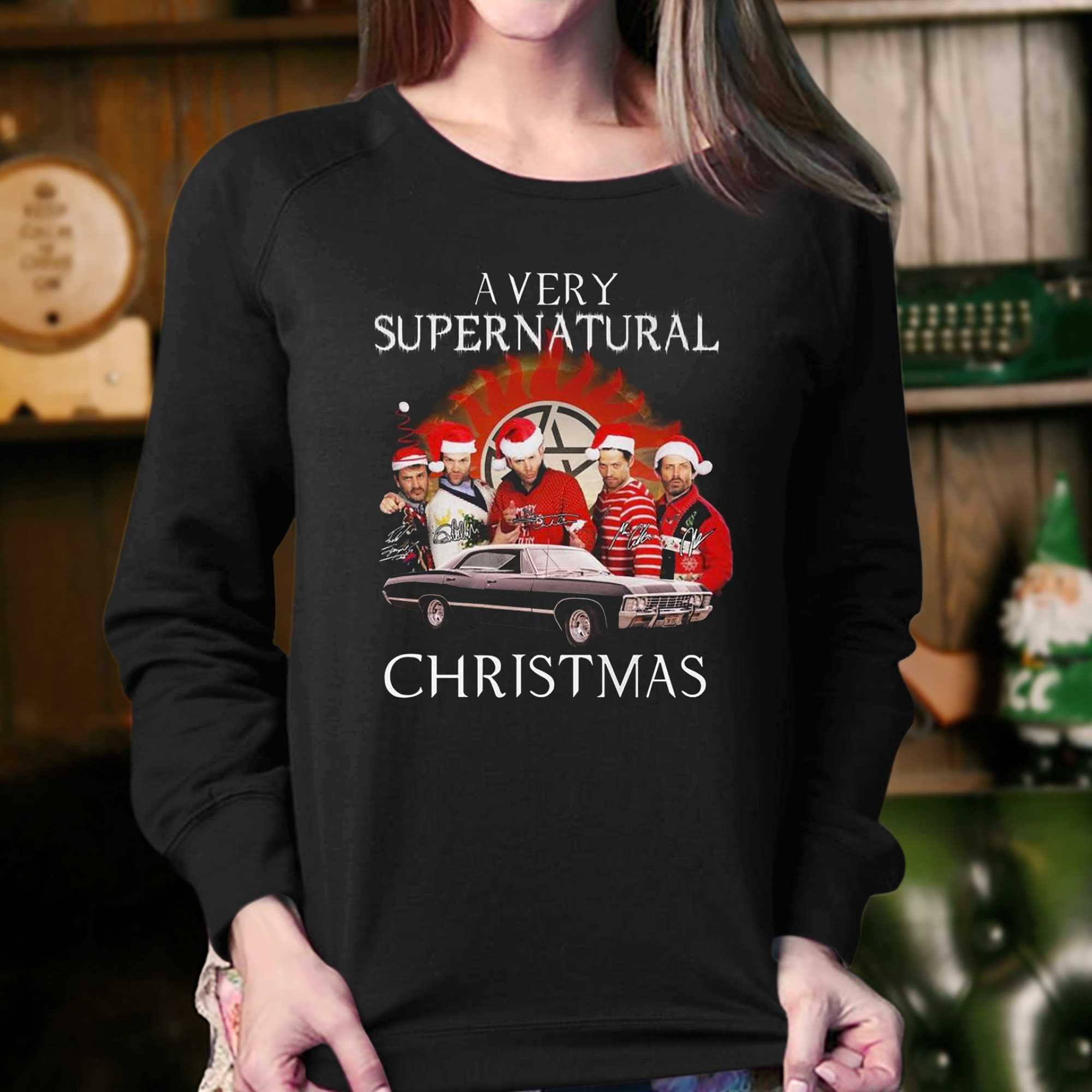 Merchandise.  Supernatural merchandise, Supernatural christmas